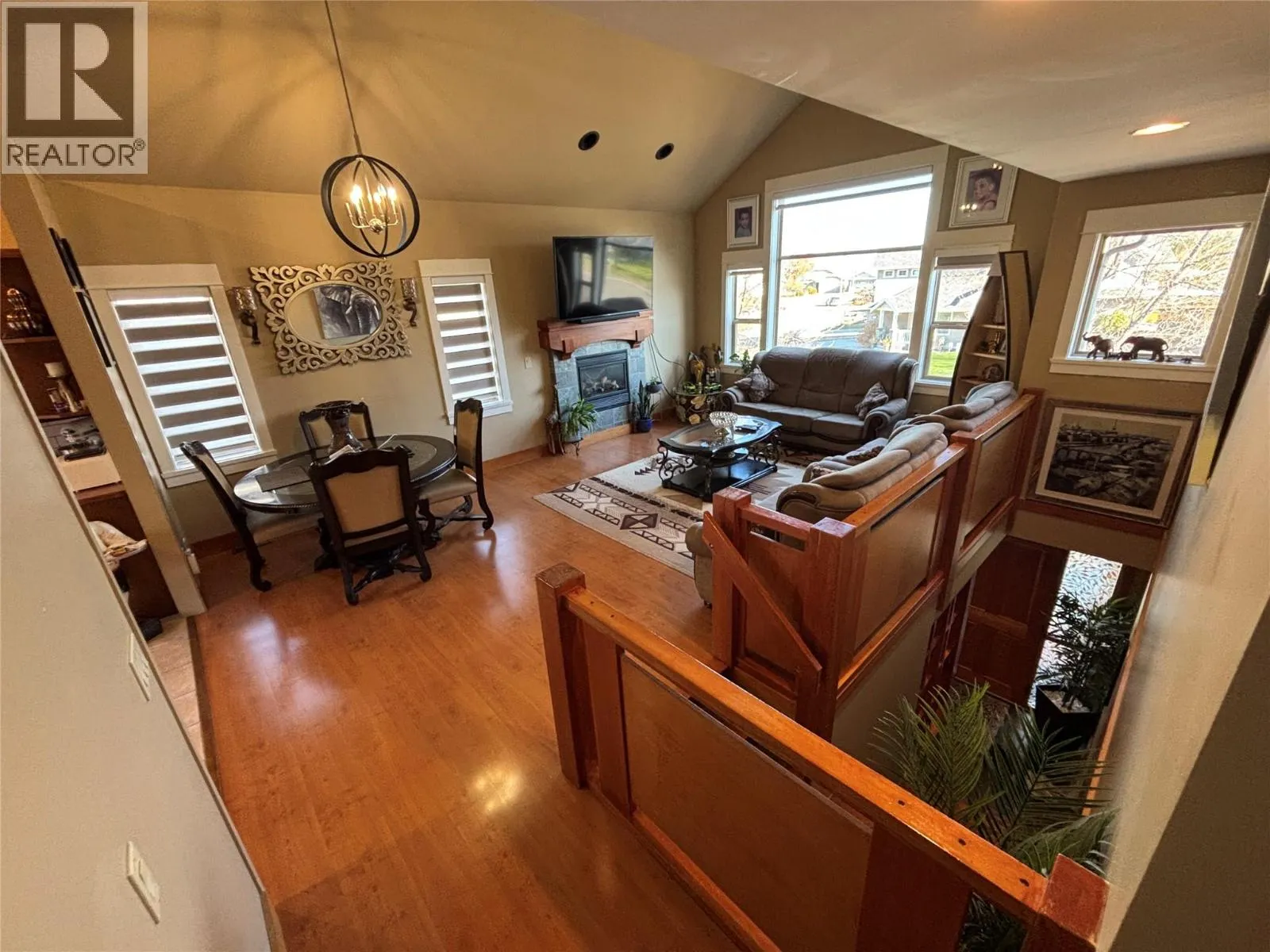 2386 BRAMBLE Lane