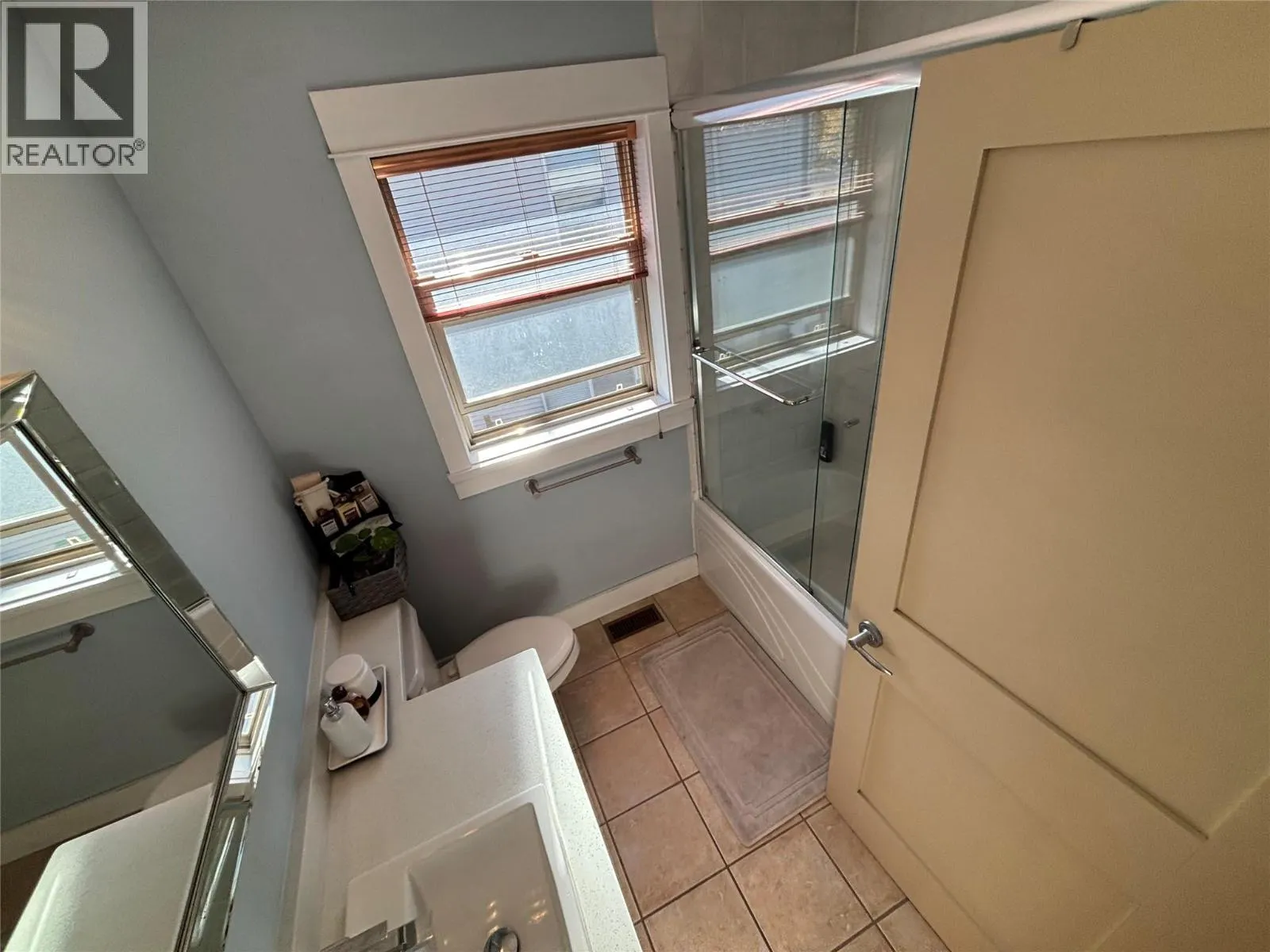 2386 BRAMBLE Lane