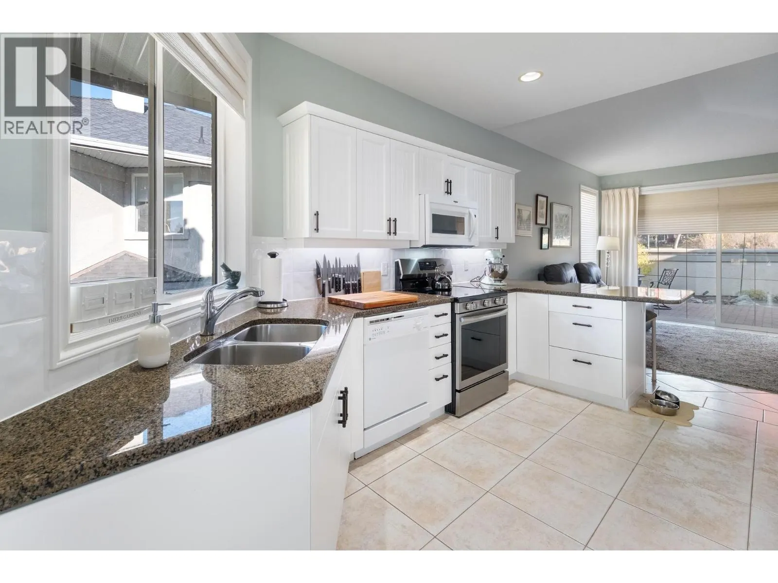 3888 Gallaghers Pinnacle Way Unit# 12