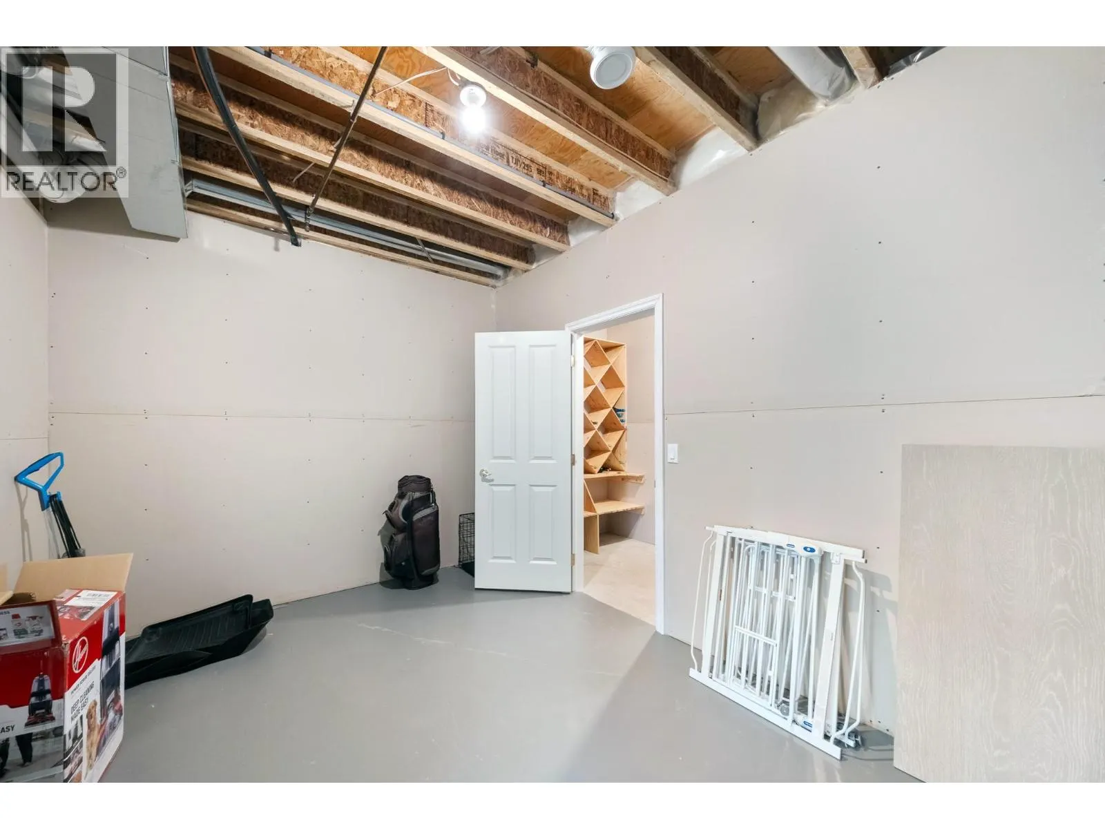 3888 Gallaghers Pinnacle Way Unit# 12