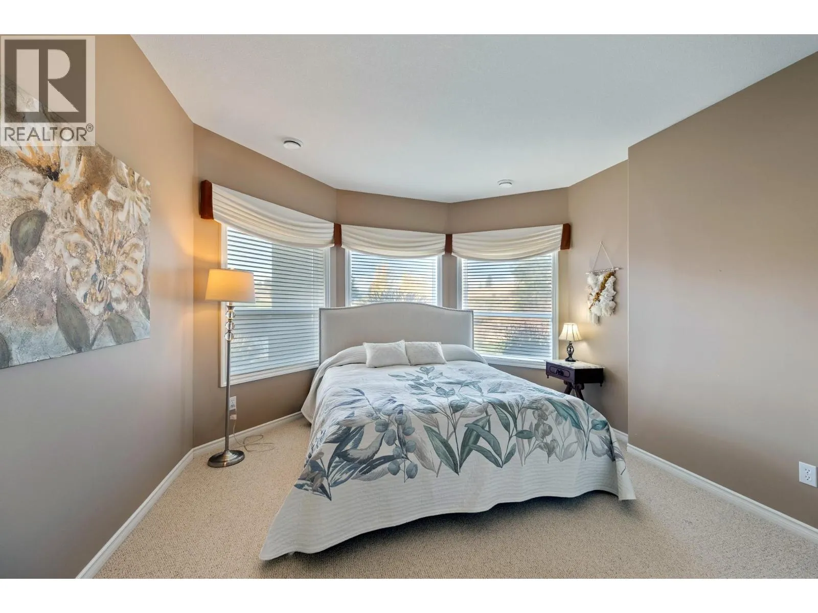3888 Gallaghers Pinnacle Way Unit# 12
