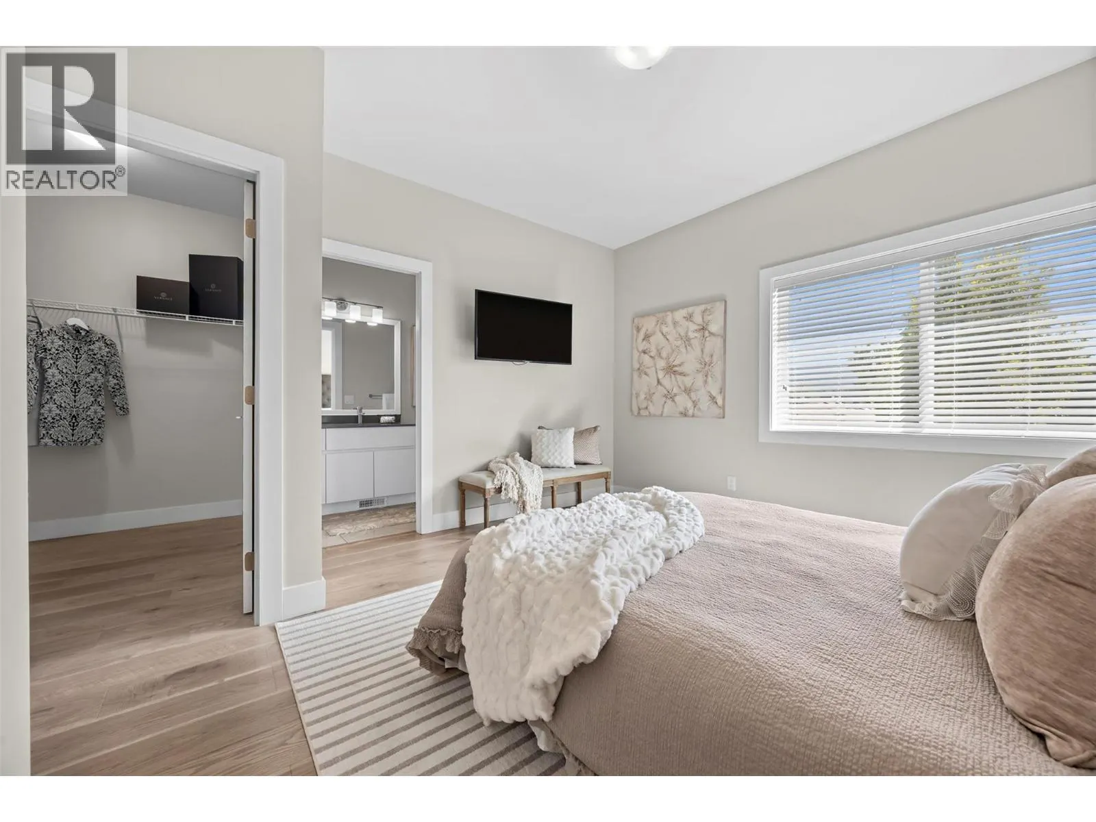 255 Taylor Road Unit# 18