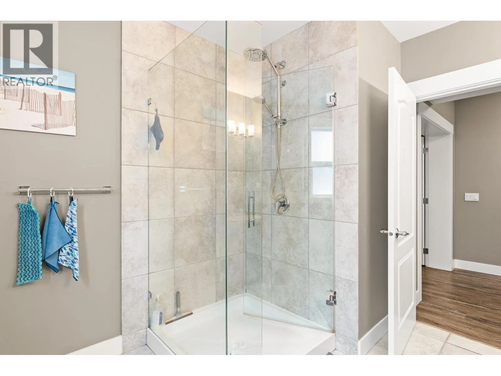 13071 East Ridge Drive