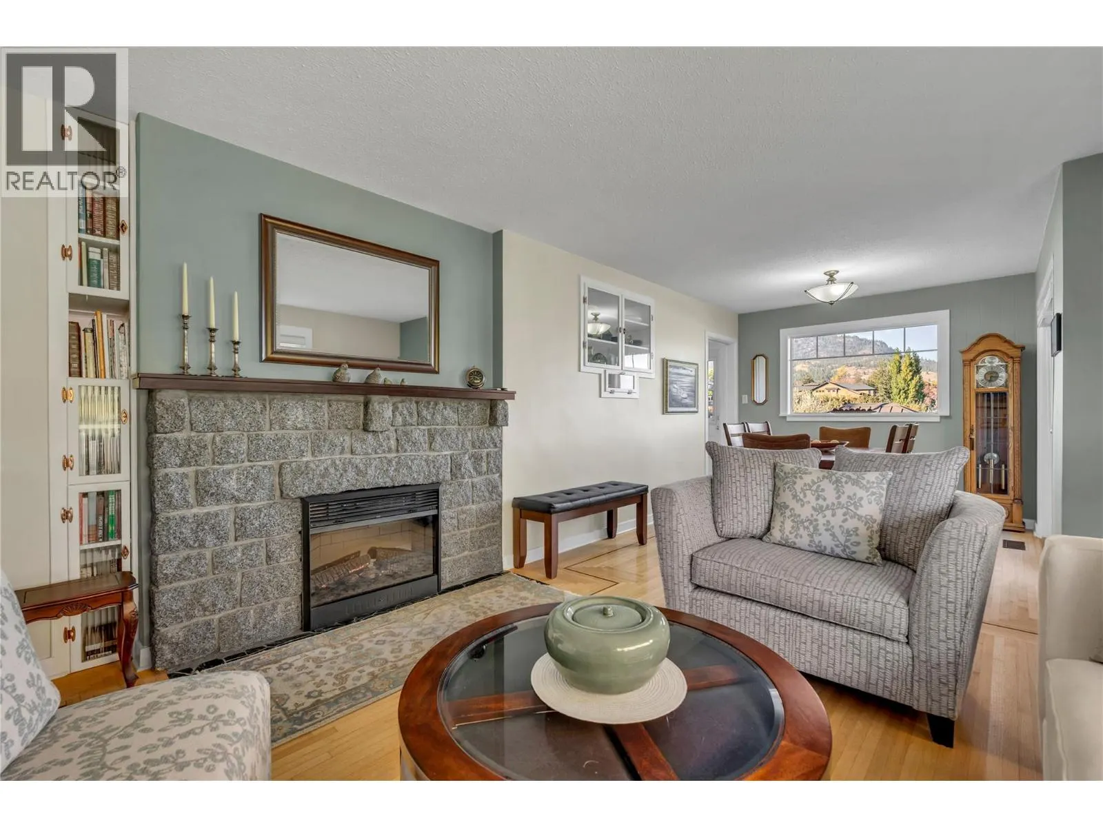 1005 West Bench Drive