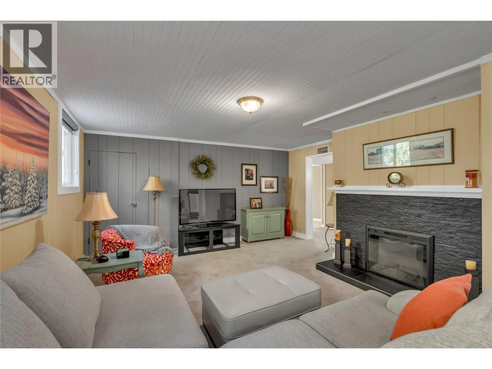 1005 West Bench Drive