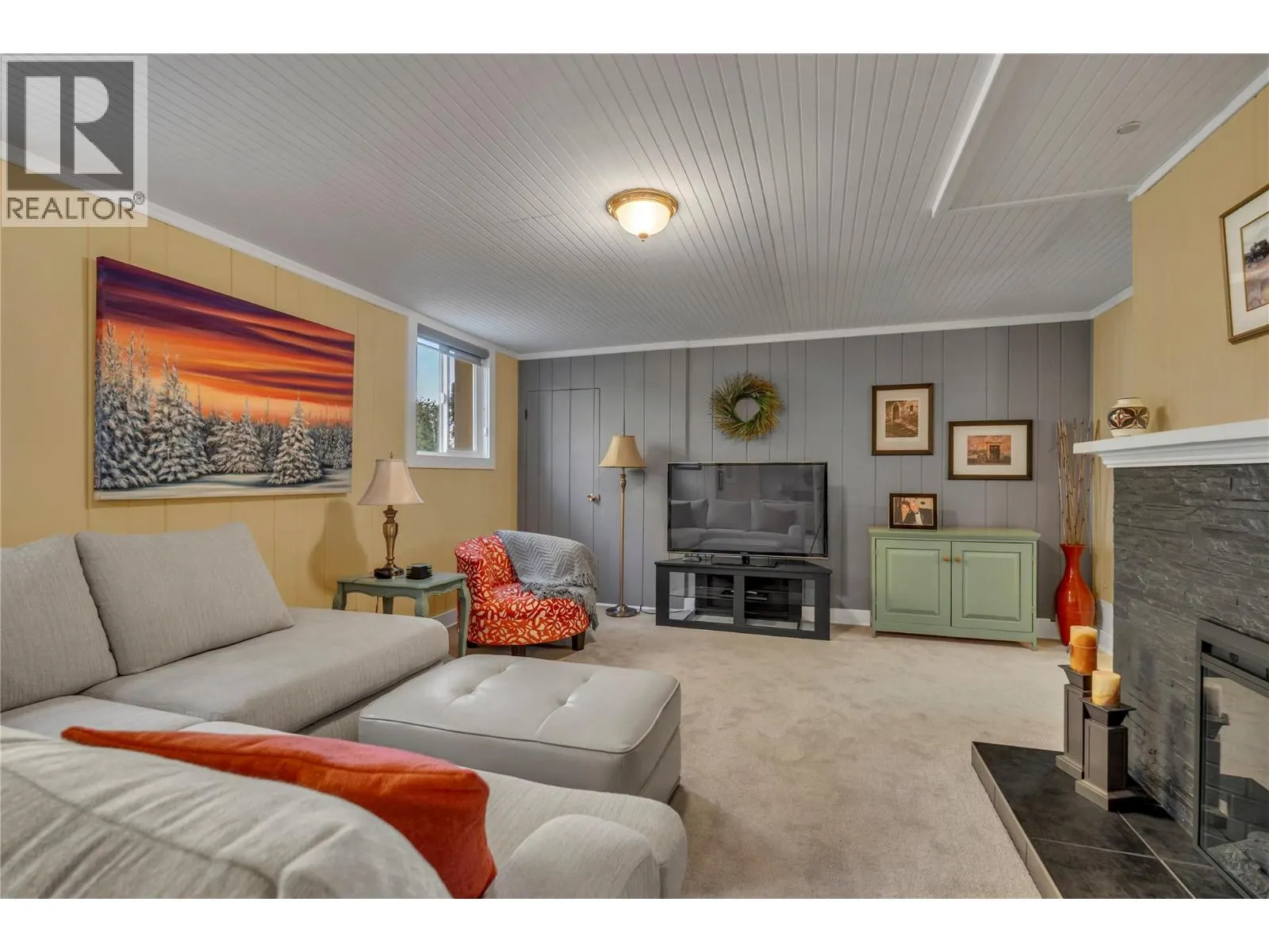 1005 West Bench Drive