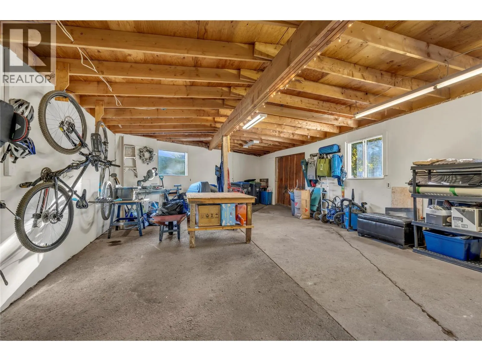 1005 West Bench Drive