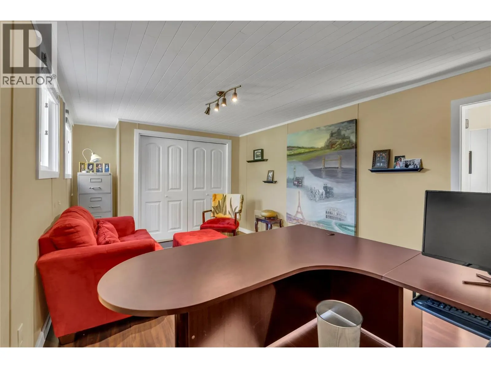 1005 West Bench Drive