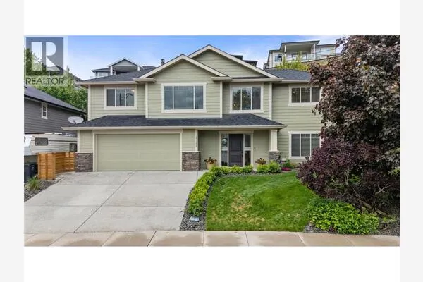 3188 Saddleback Place
