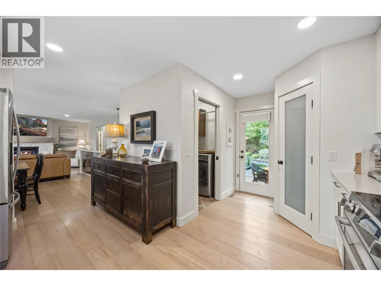 3188 Saddleback Place