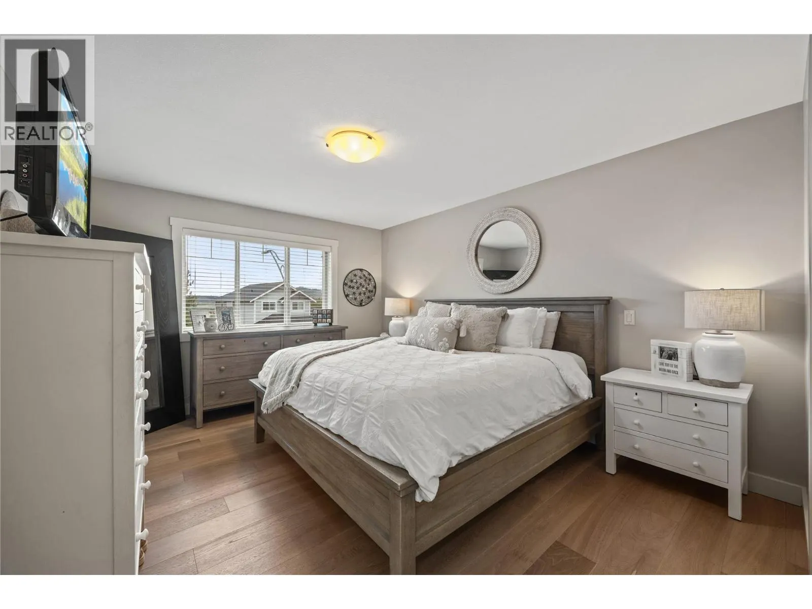 3188 Saddleback Place