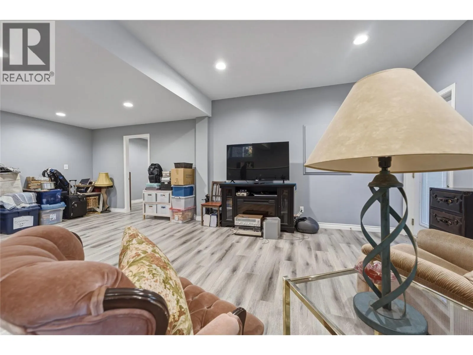2394 Juniper Circle
