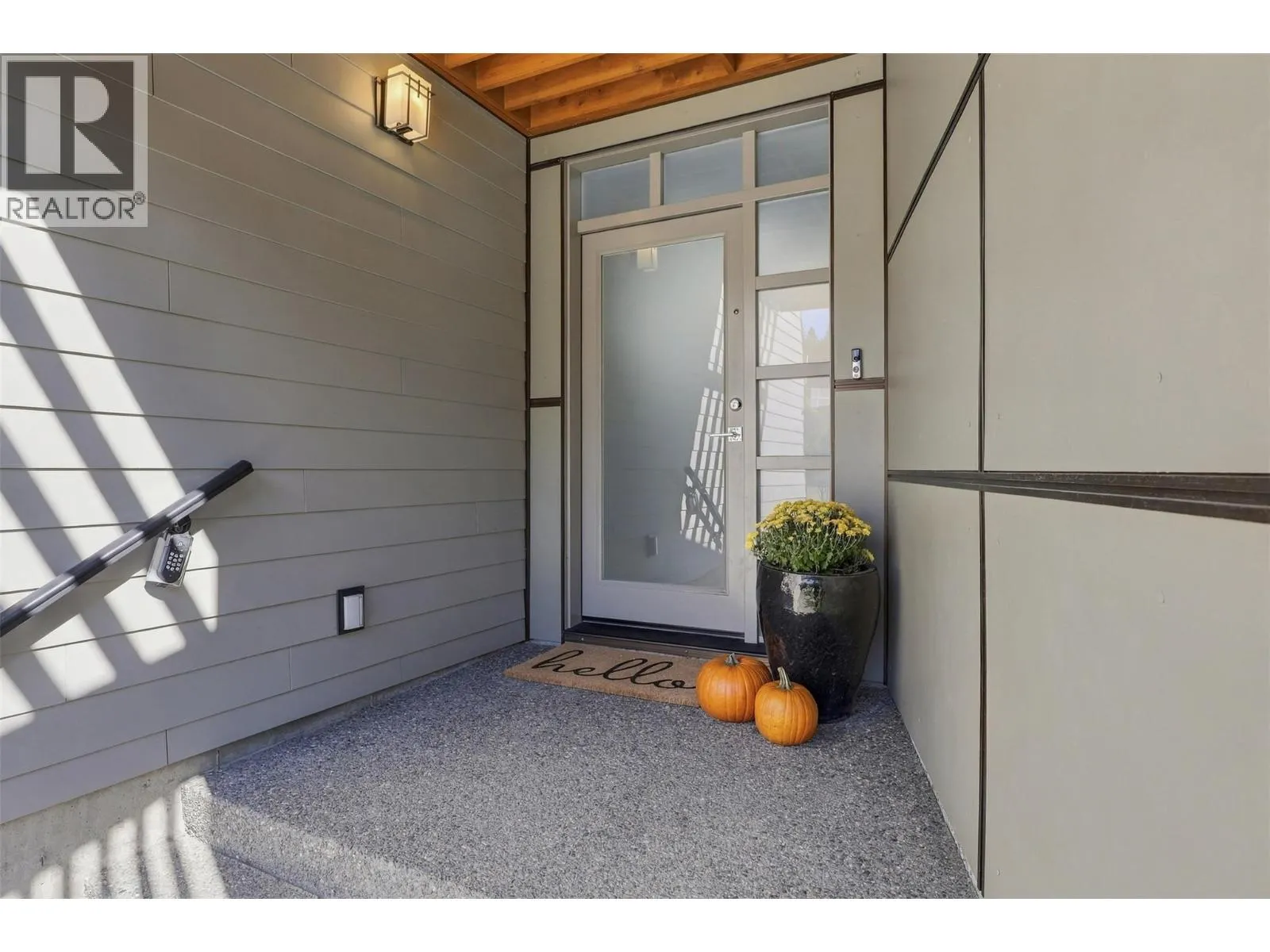 1273 ROCKCRESS Drive