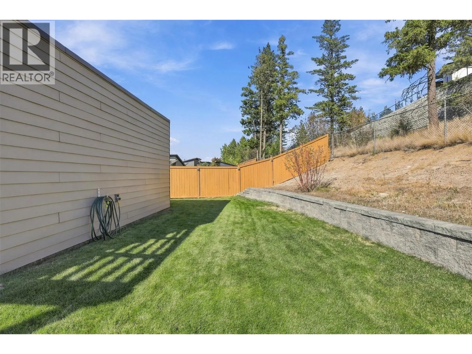 1273 ROCKCRESS Drive