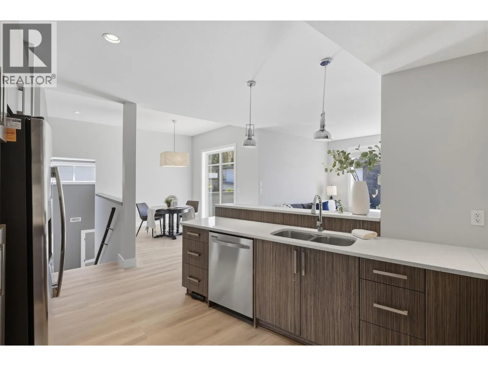 1273 ROCKCRESS Drive