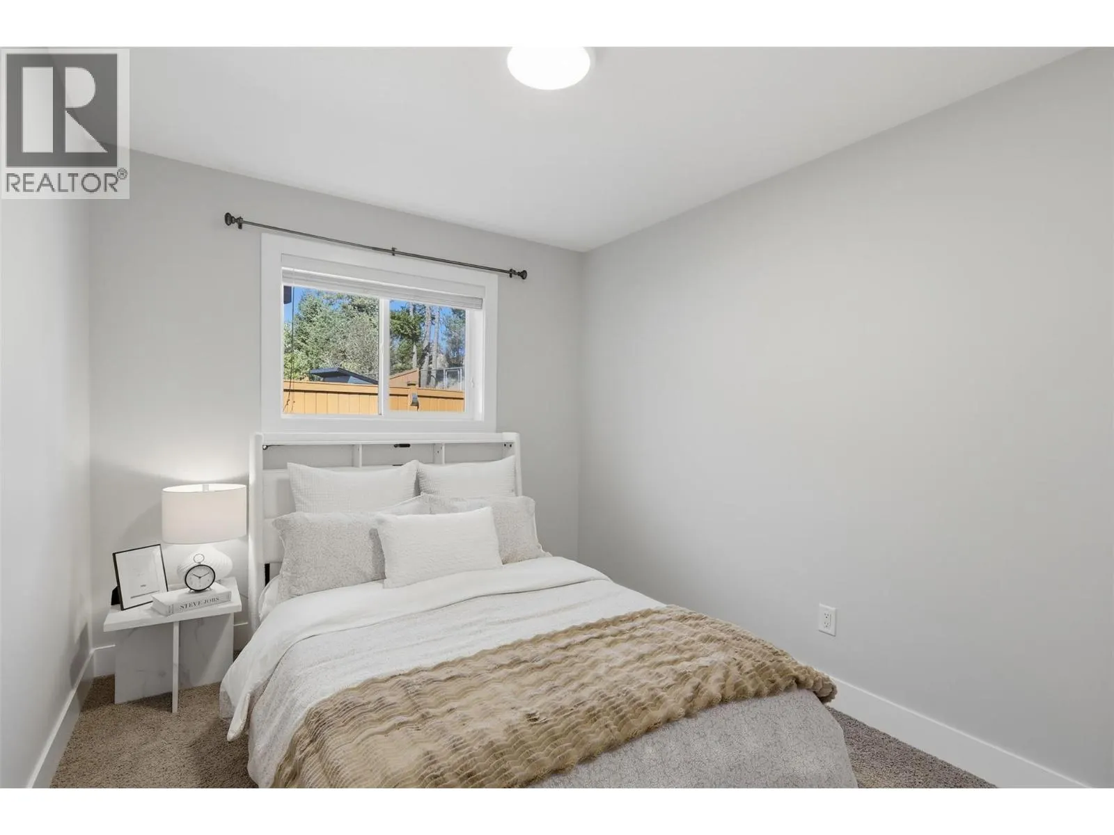 1273 ROCKCRESS Drive