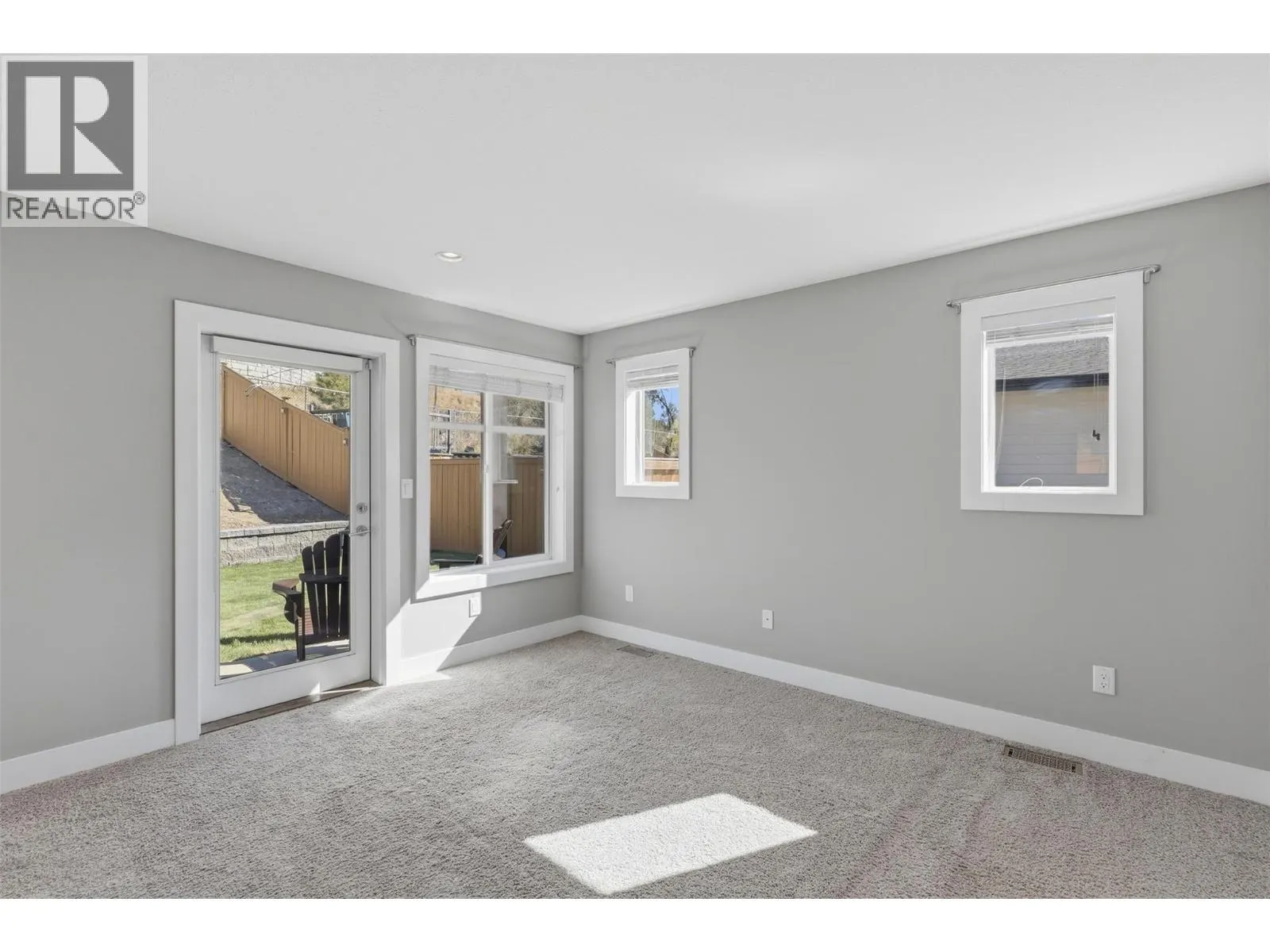 1273 ROCKCRESS Drive