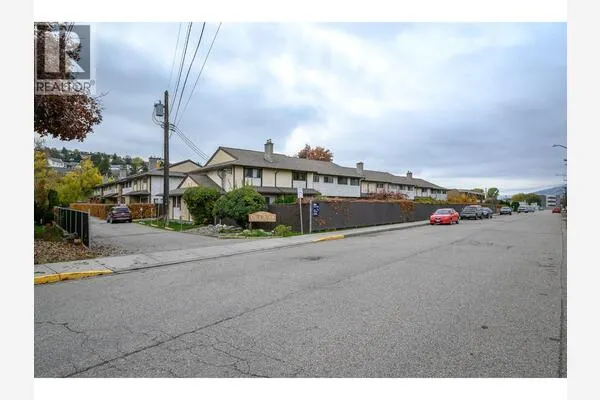 4100 24 Avenue Unit# 117