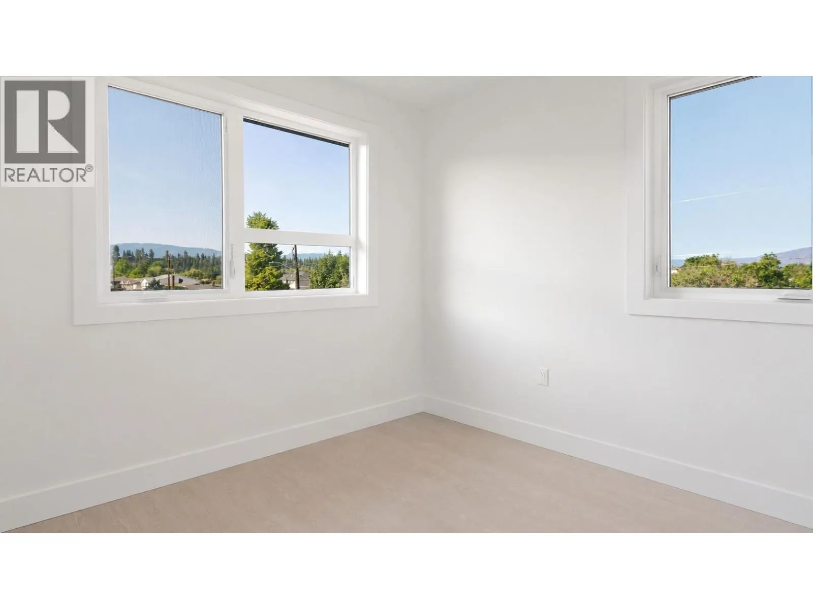 235 Taylor Road Unit# 7