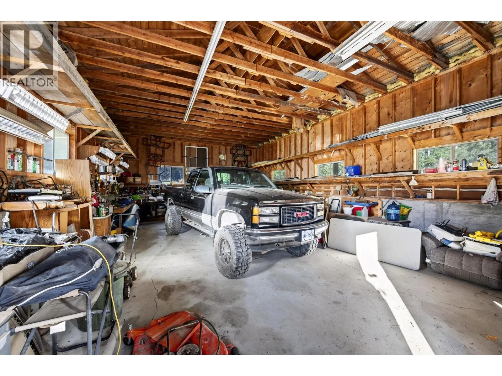 532 HIETALA Road