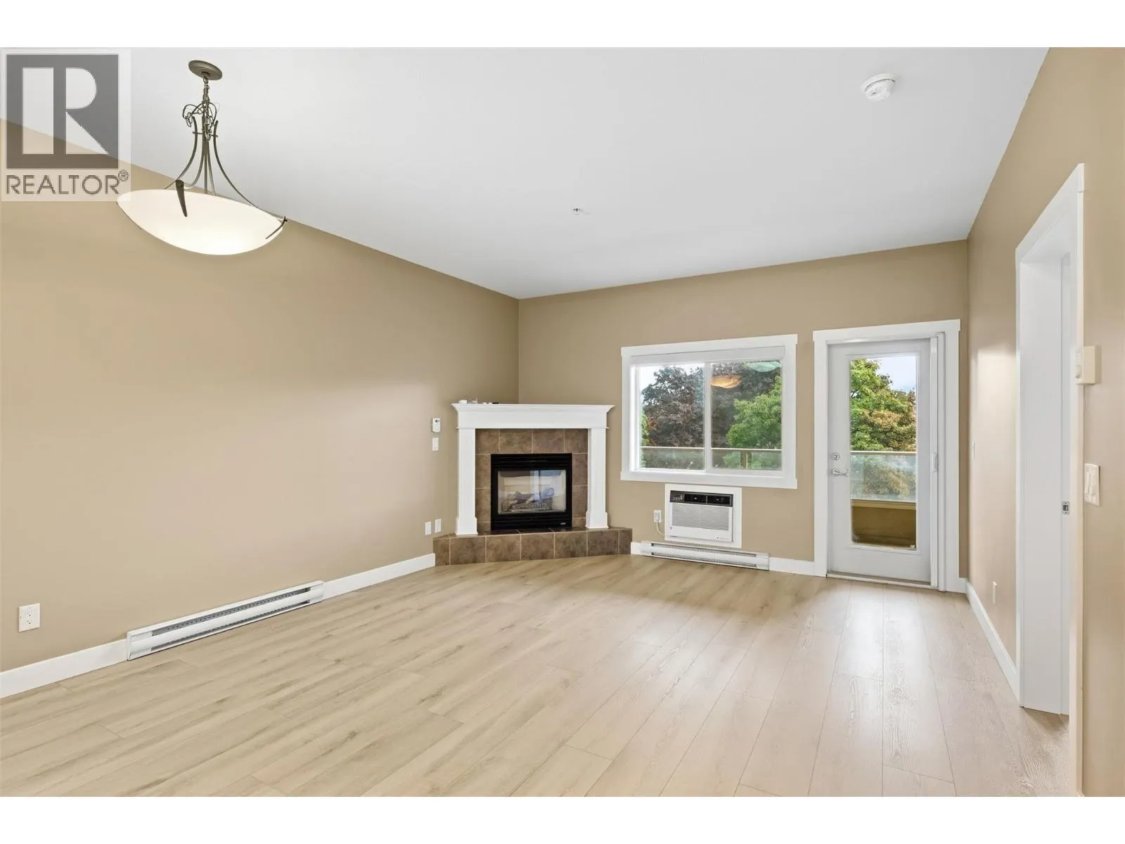 1125 Bernard Avenue Unit# 302