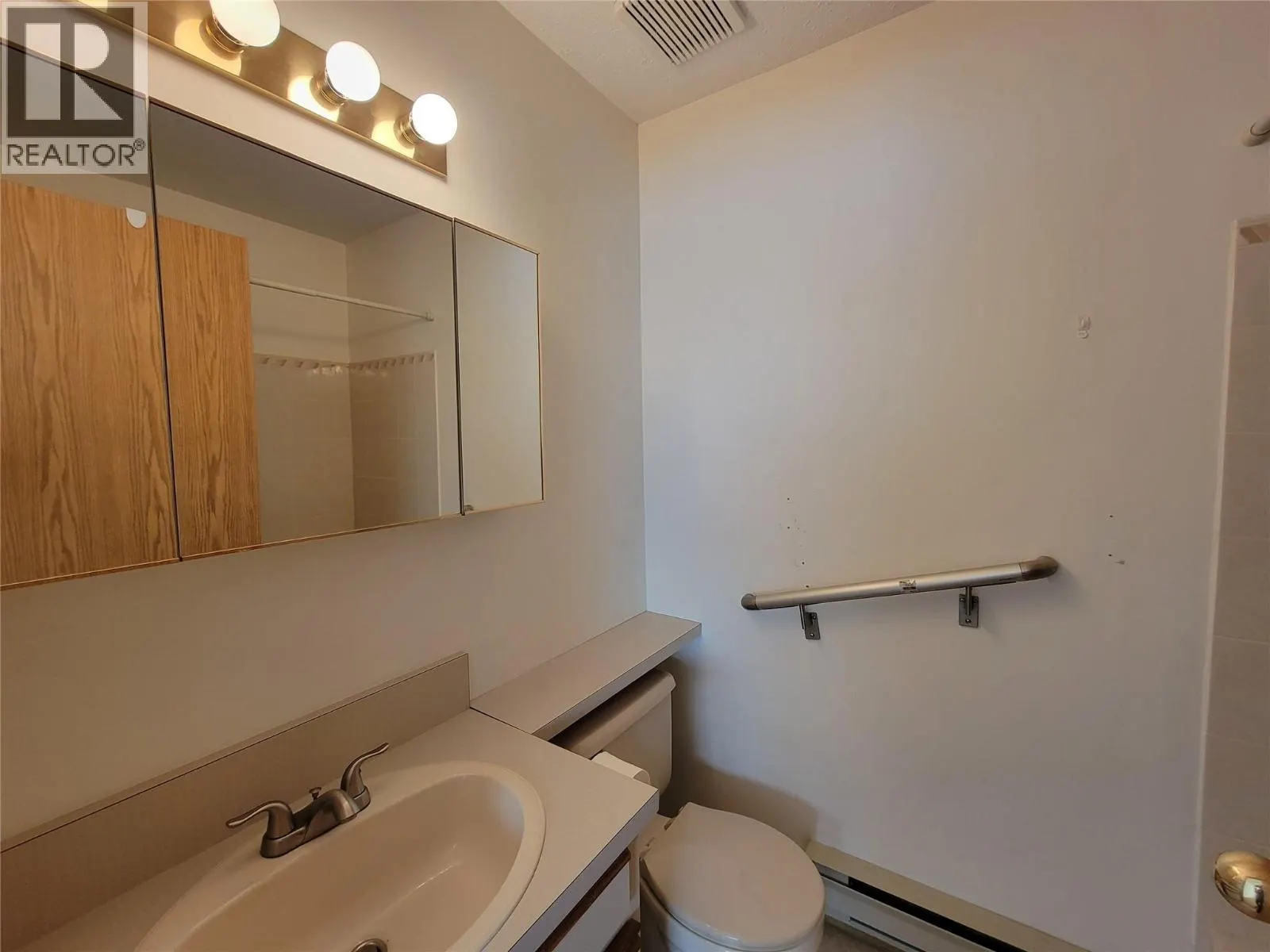 815 11th Avenue Unit# 2