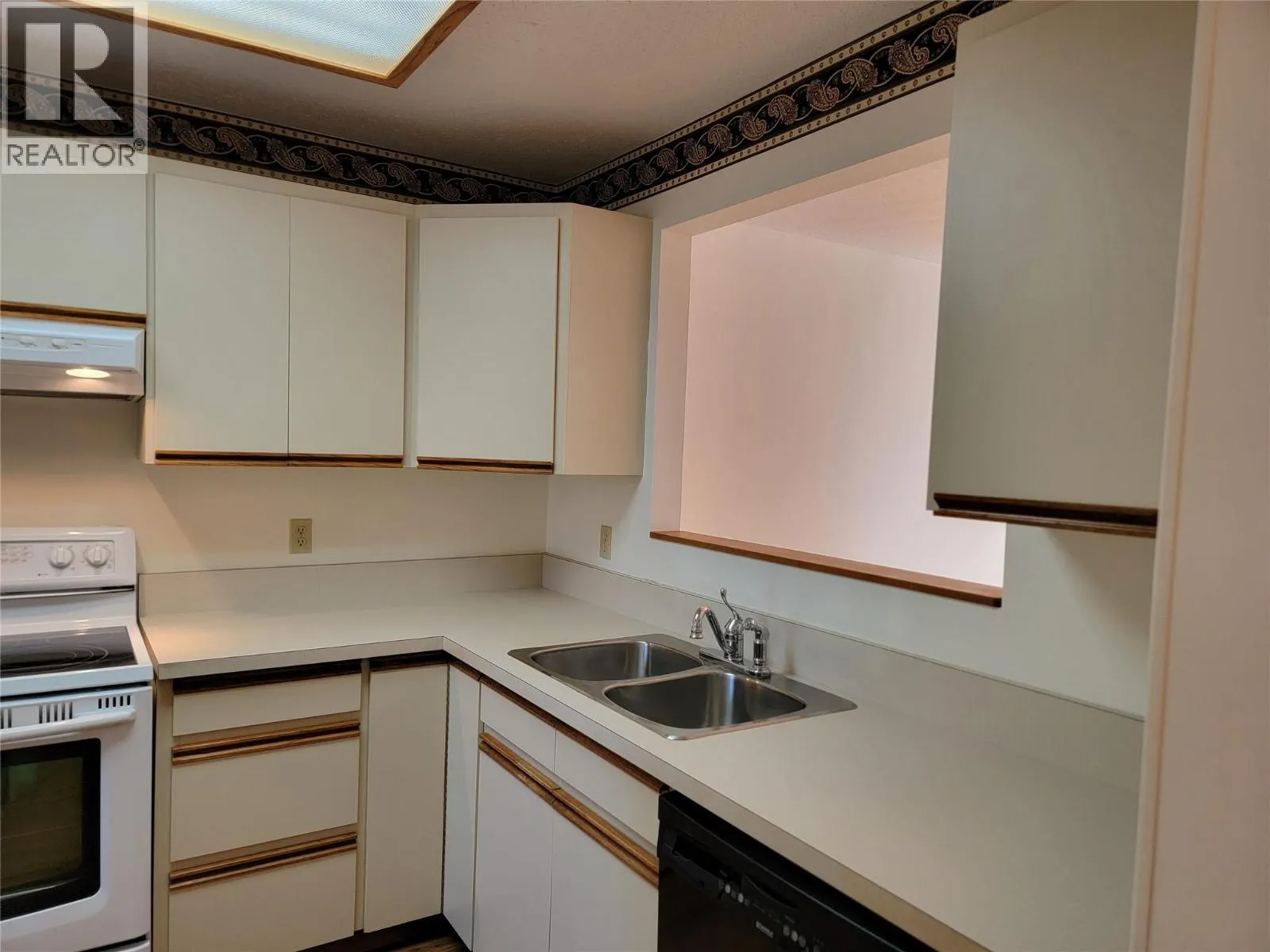 815 11th Avenue Unit# 2