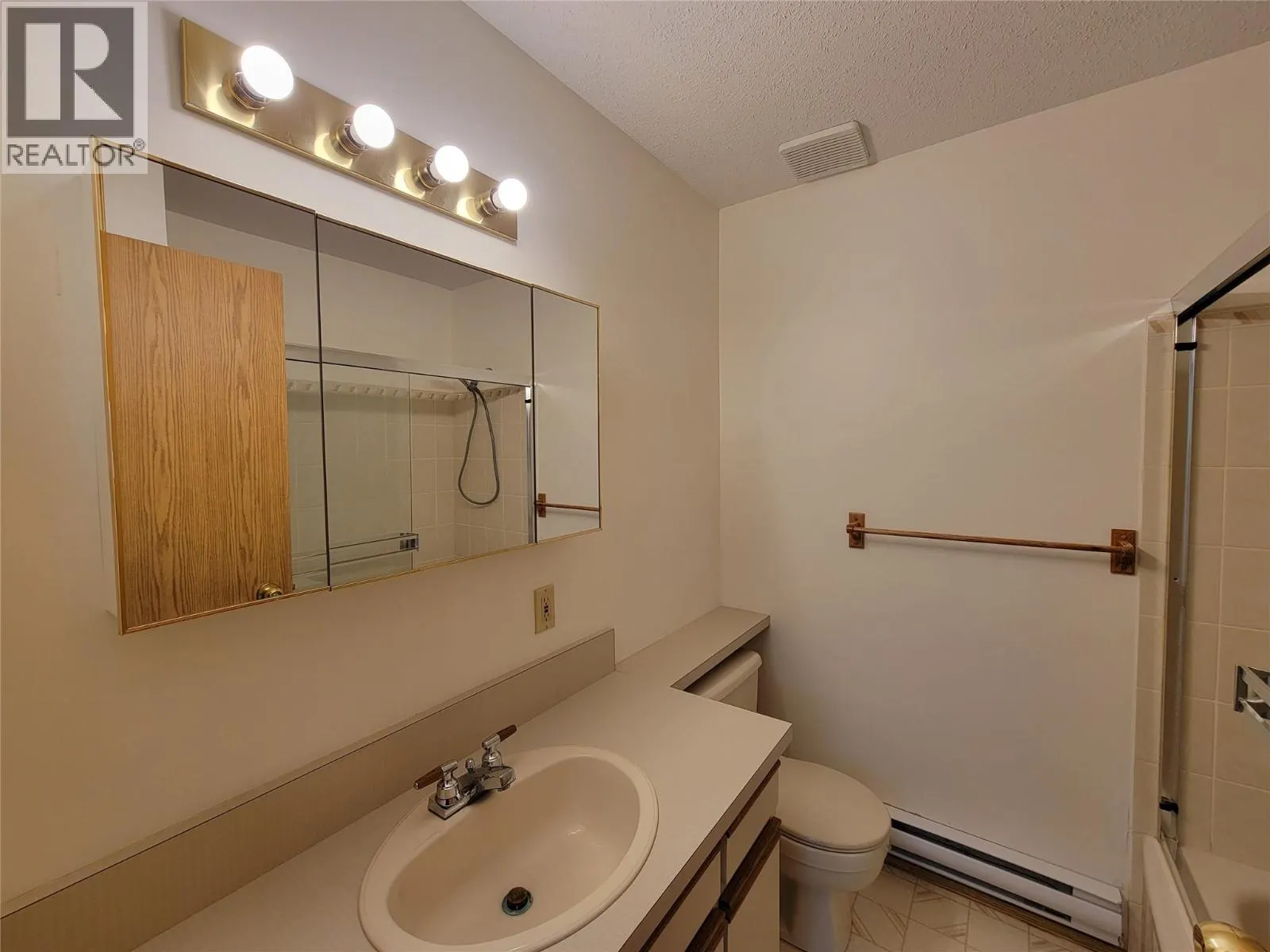 815 11th Avenue Unit# 2