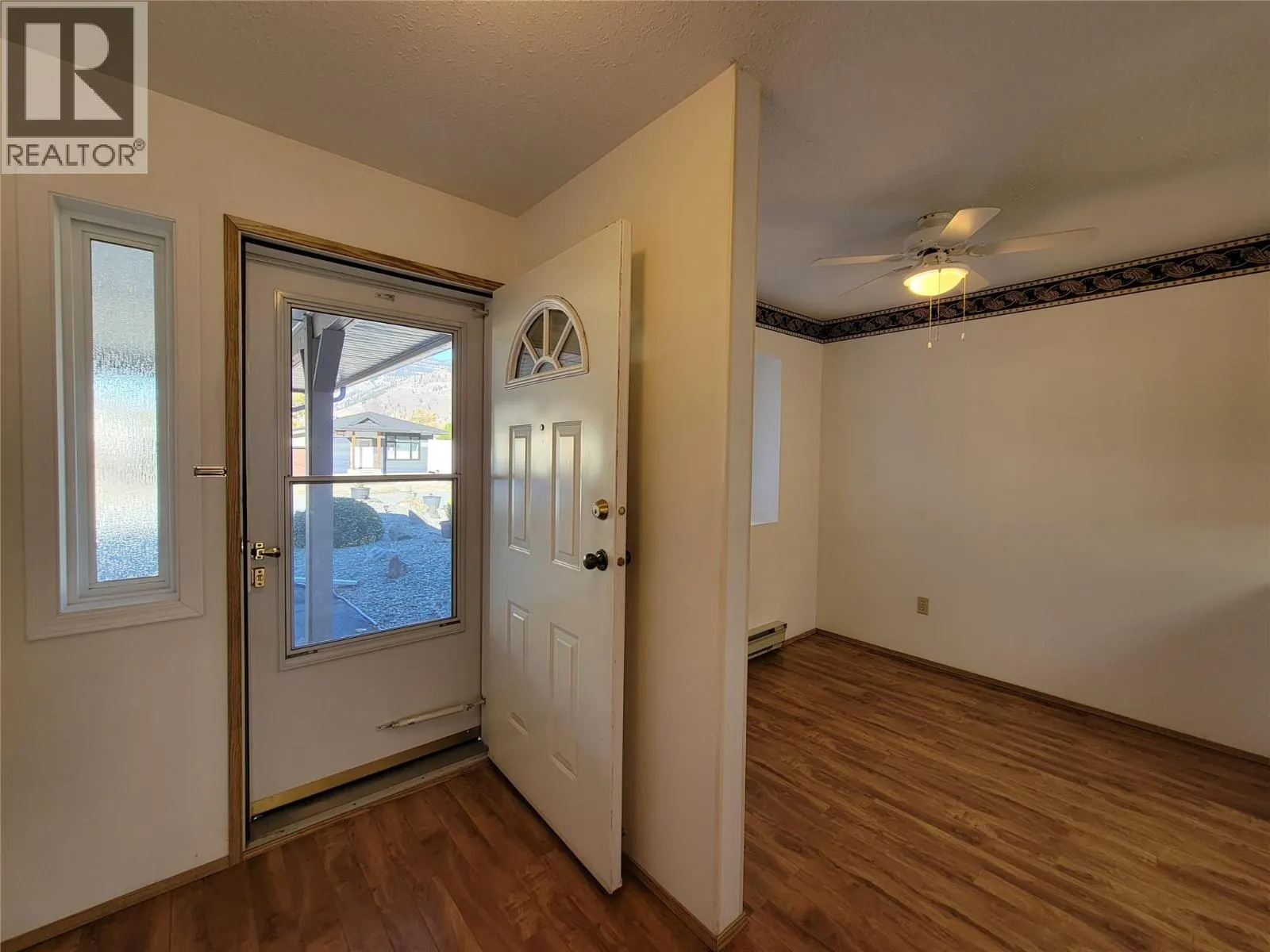 815 11th Avenue Unit# 2