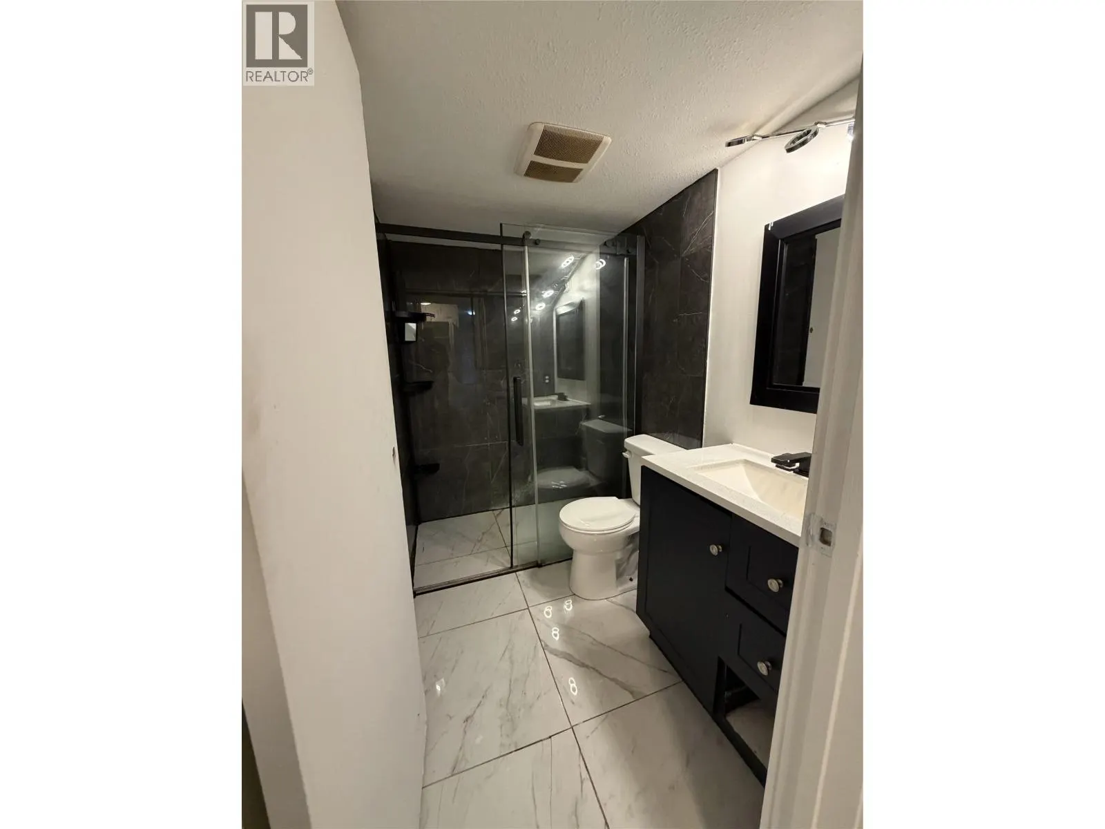 3842 Gordon Drive Unit# 135