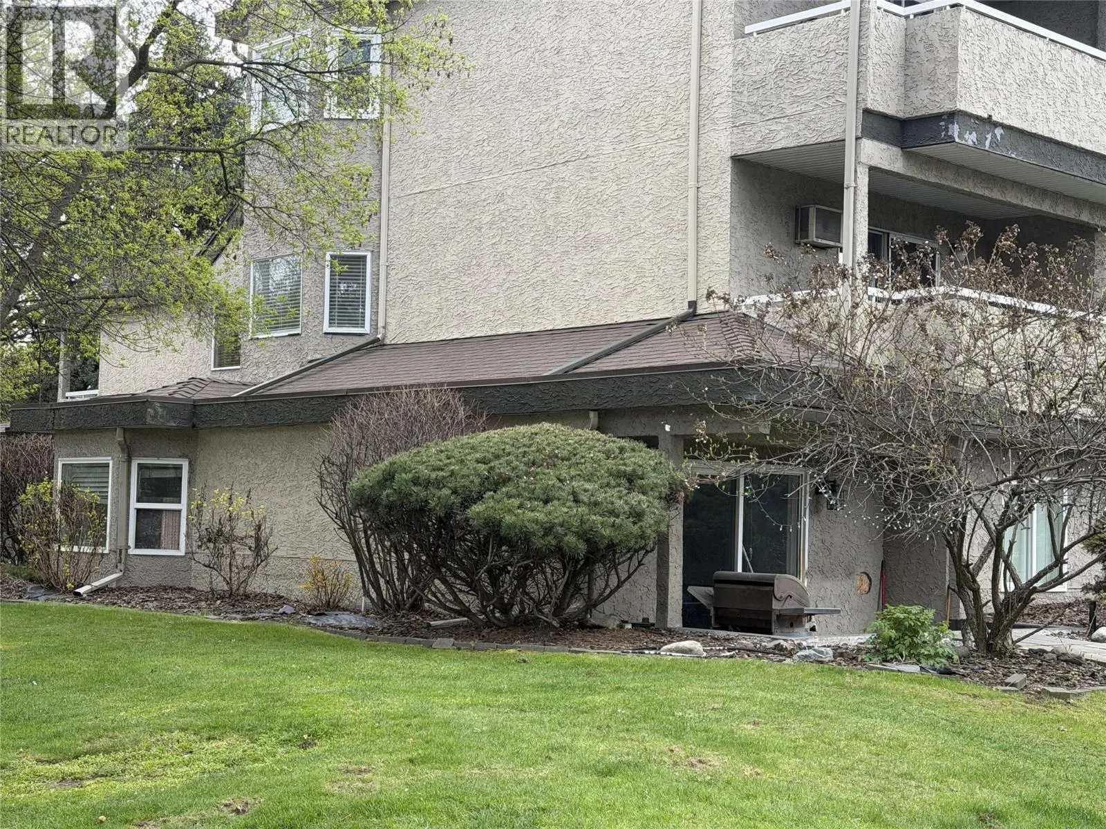 3842 Gordon Drive Unit# 135