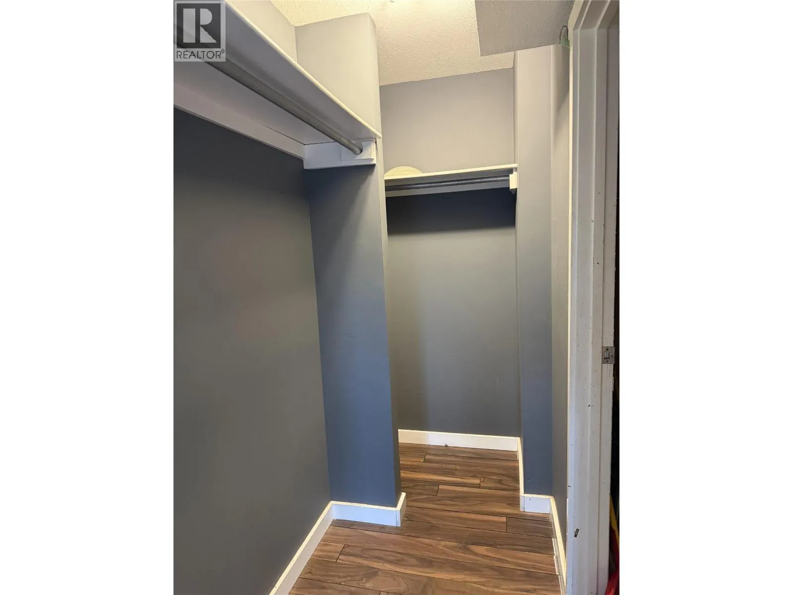 3842 Gordon Drive Unit# 135