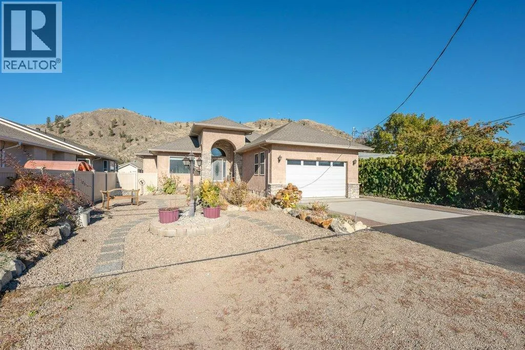 1124 Fairview Road