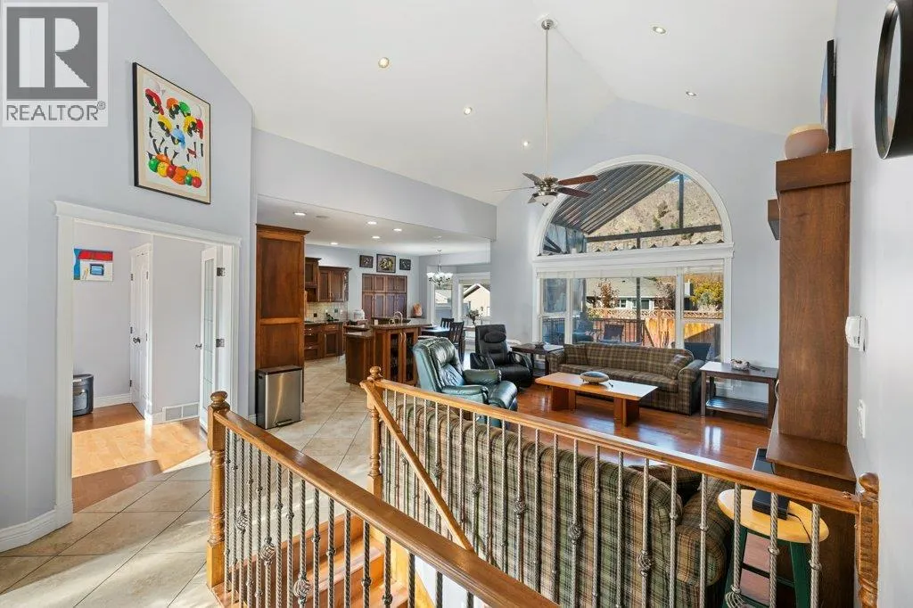 1124 Fairview Road