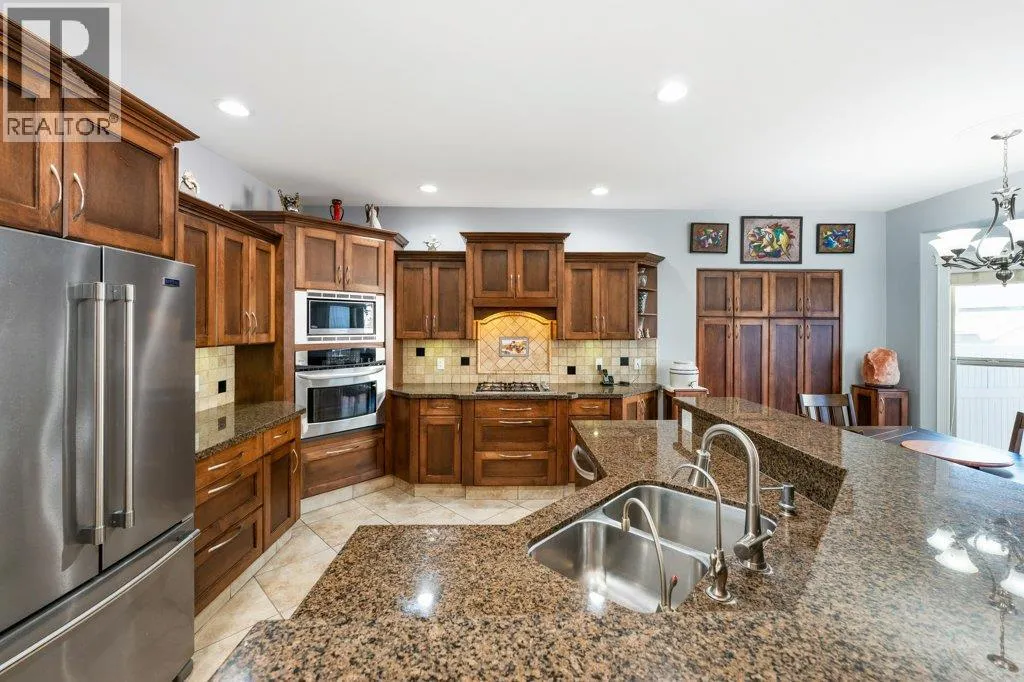1124 Fairview Road