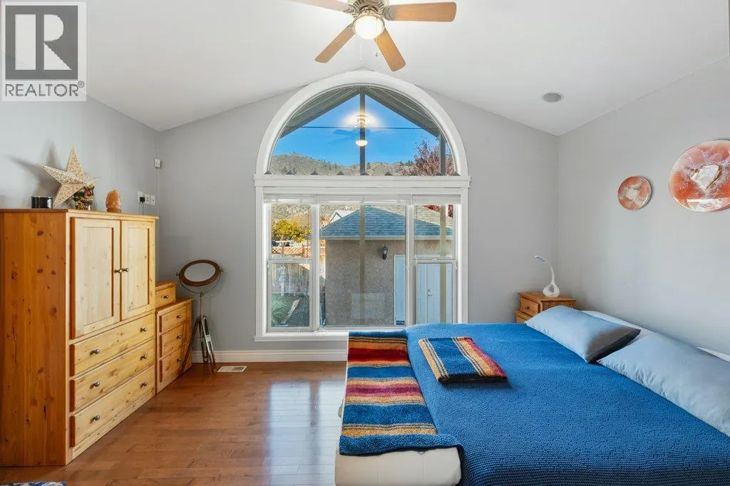1124 Fairview Road