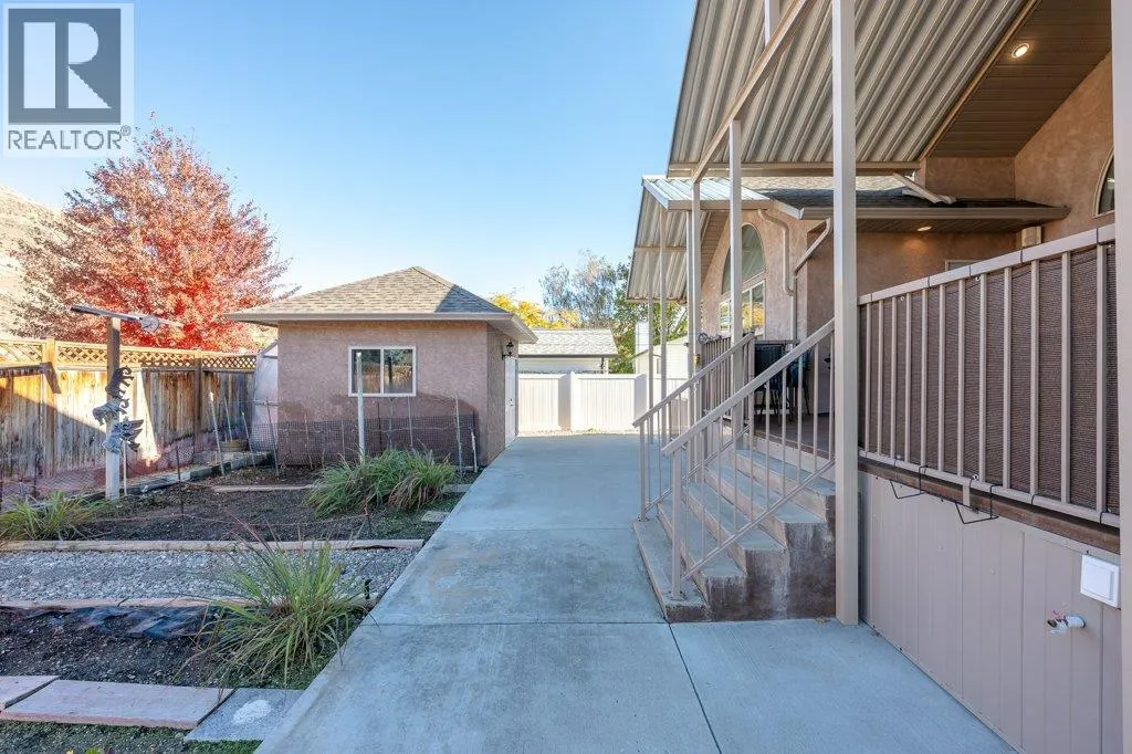 1124 Fairview Road