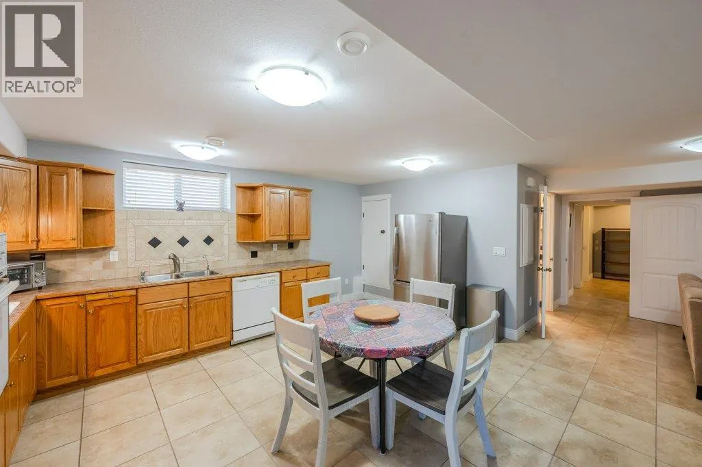 1124 Fairview Road