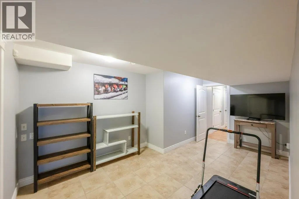 1124 Fairview Road
