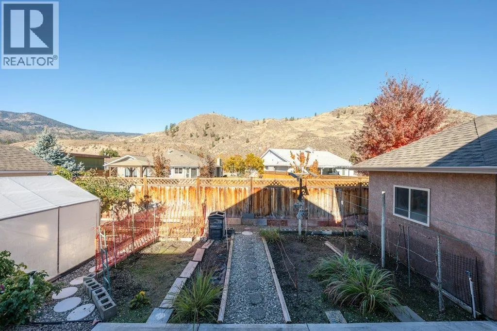 1124 Fairview Road