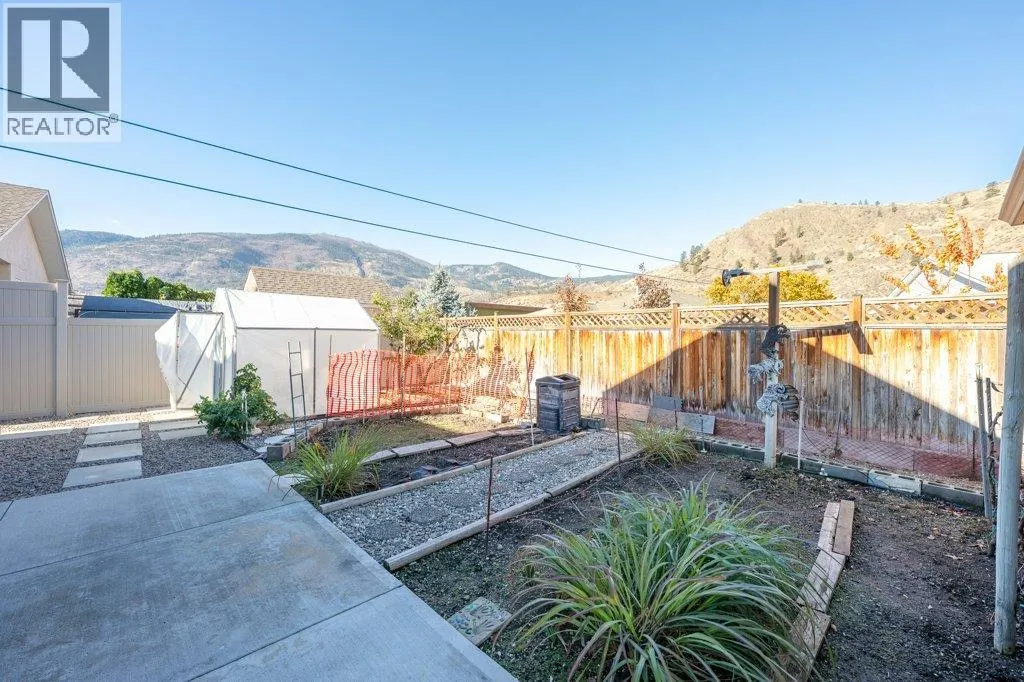 1124 Fairview Road