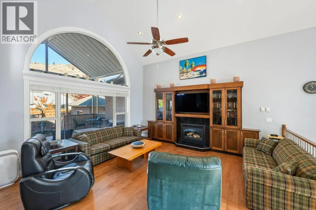 1124 Fairview Road