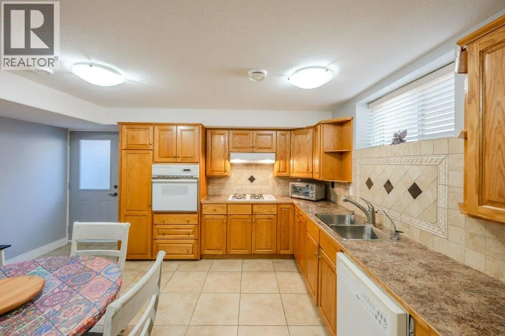 1124 Fairview Road