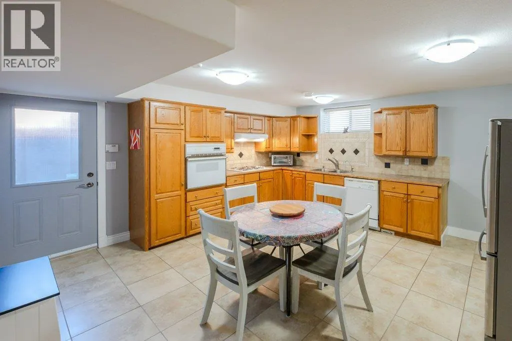 1124 Fairview Road