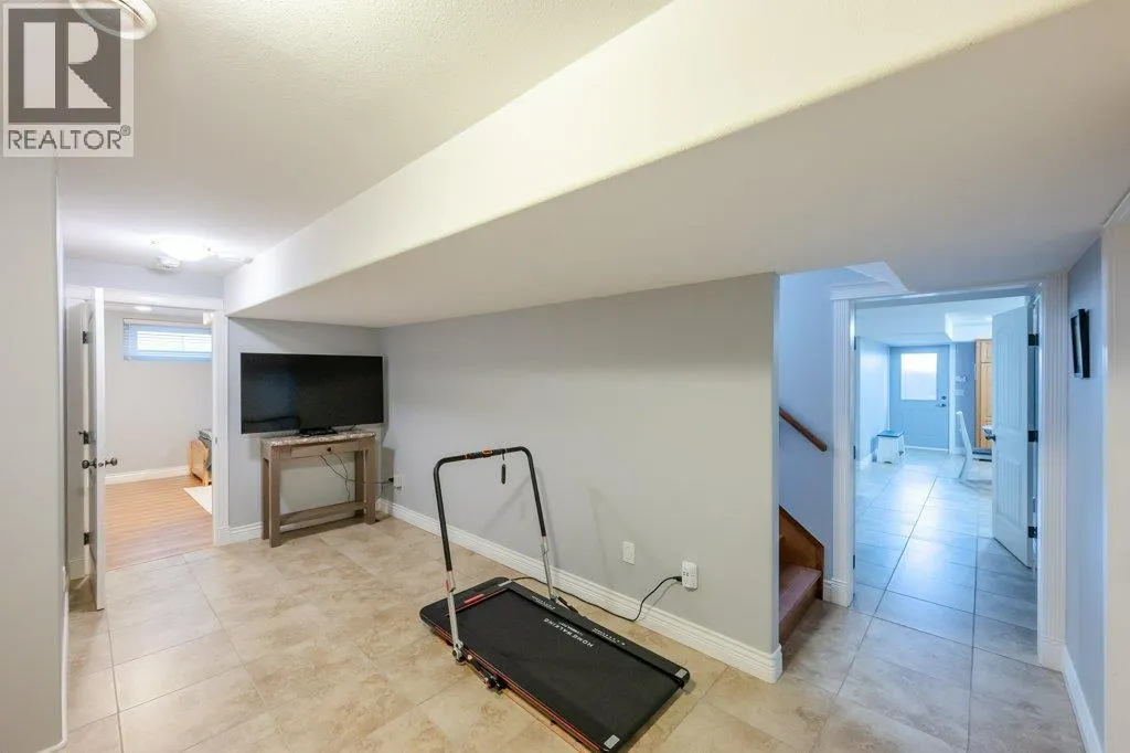 1124 Fairview Road
