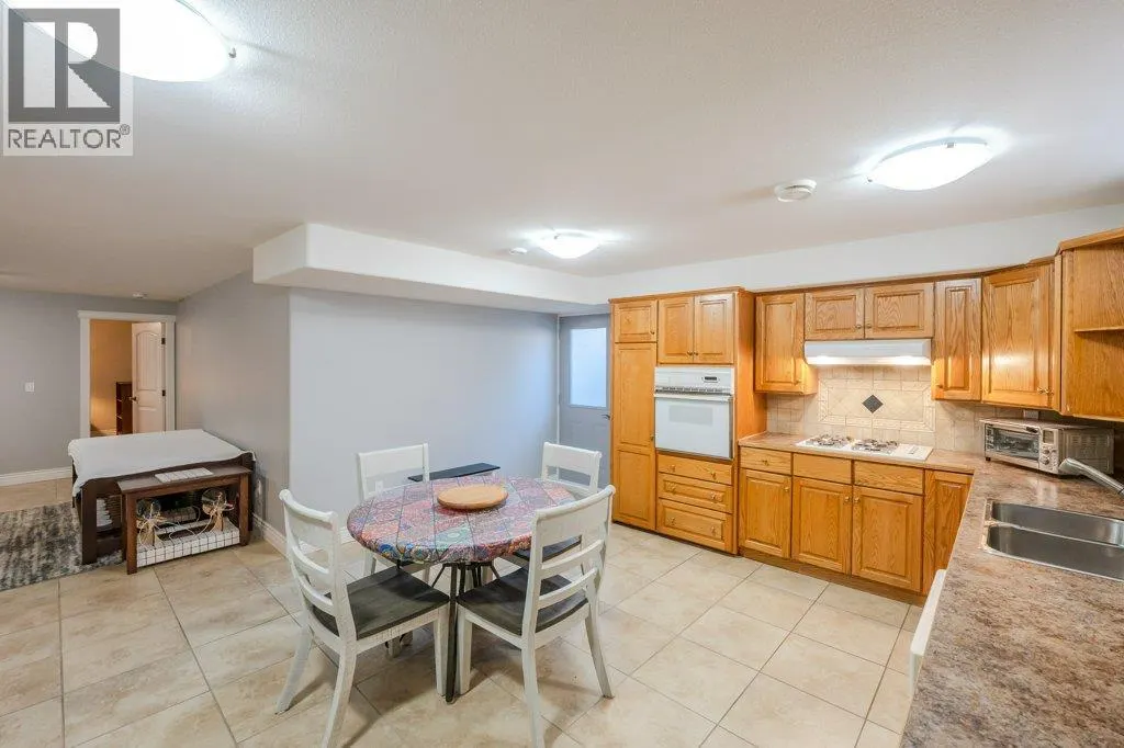 1124 Fairview Road