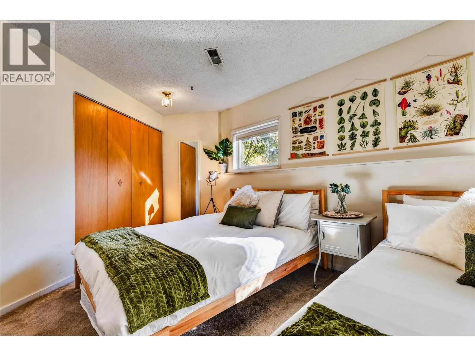 5657 LONGBEACH Road