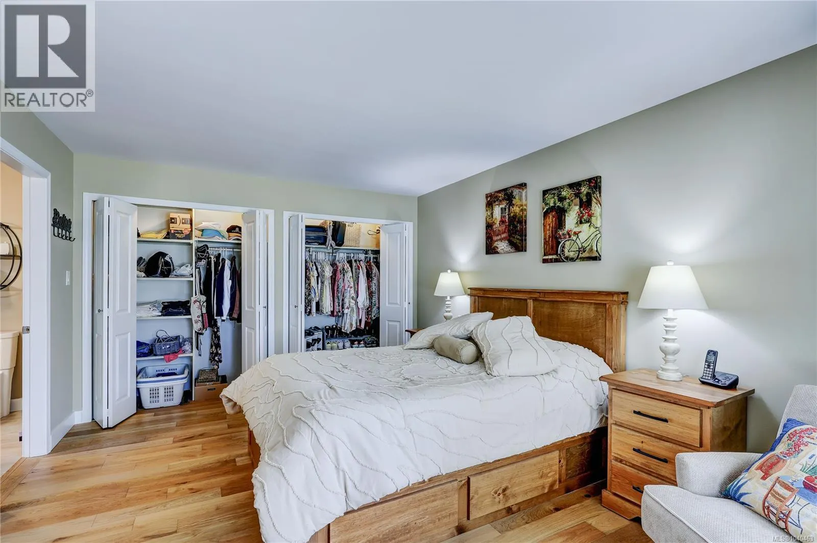 201 330 Dogwood St