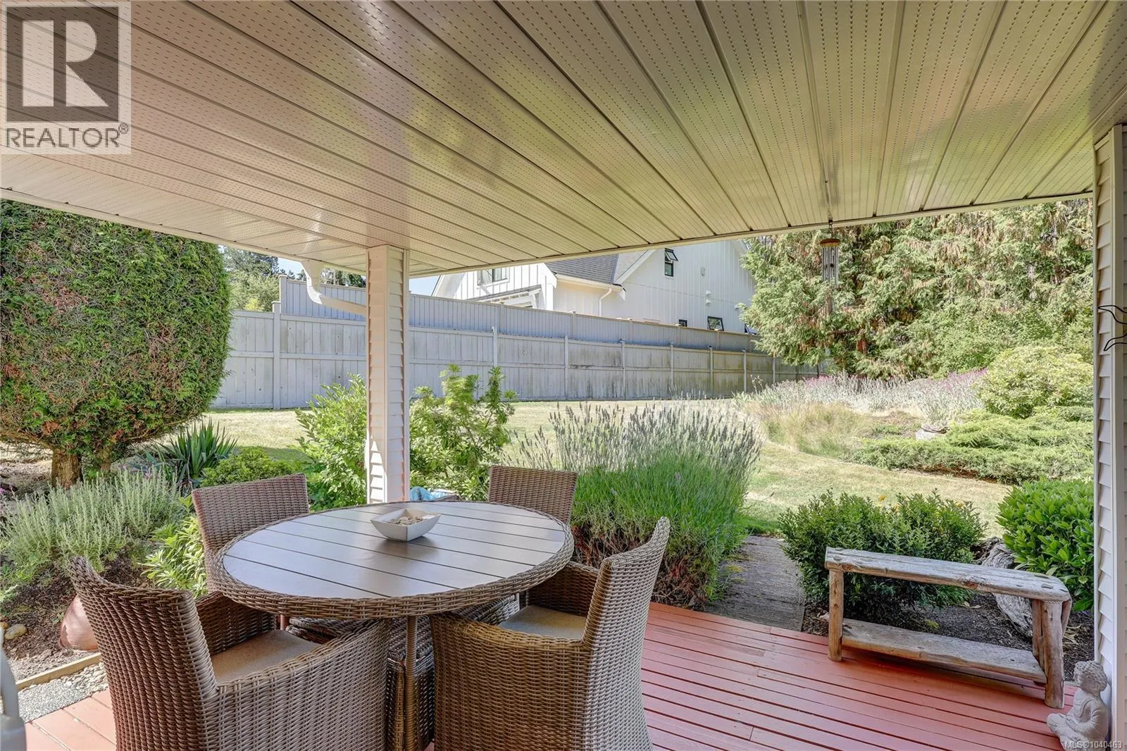 201 330 Dogwood St