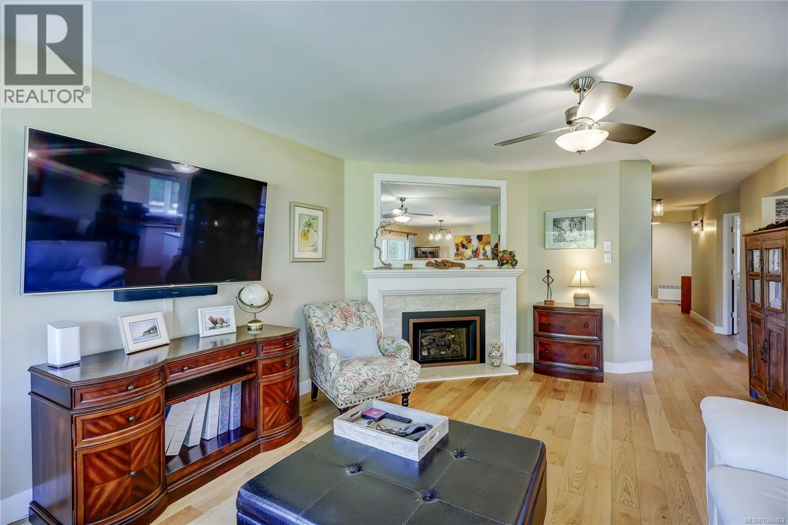201 330 Dogwood St